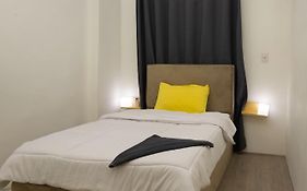 Alex Inn Suites & Rooms